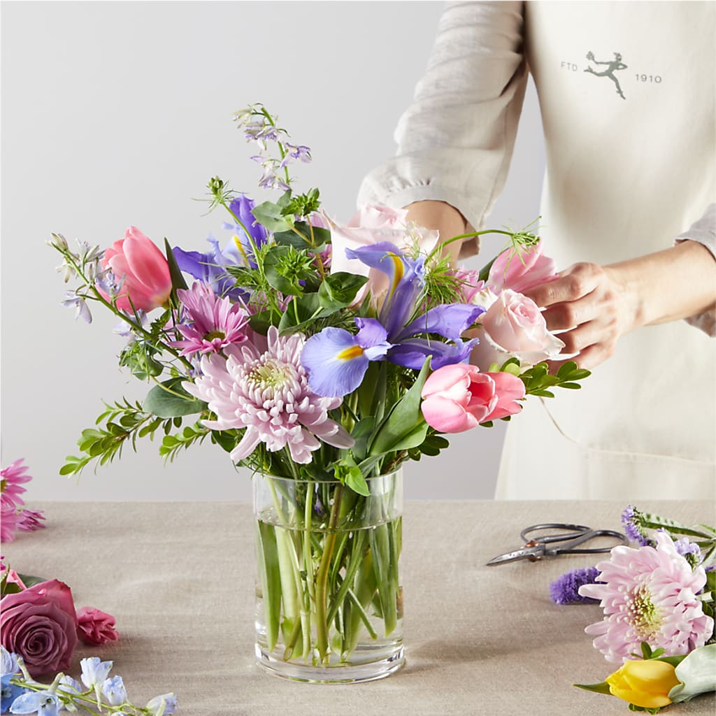 Pastel Tradition - A Florist Original –  My Dream Flowers, Bronx NY