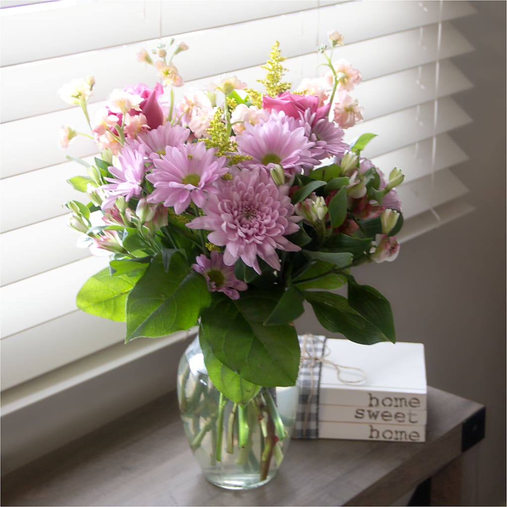 Pastel Tradition - A Florist Original –  My Dream Flowers, Bronx NY