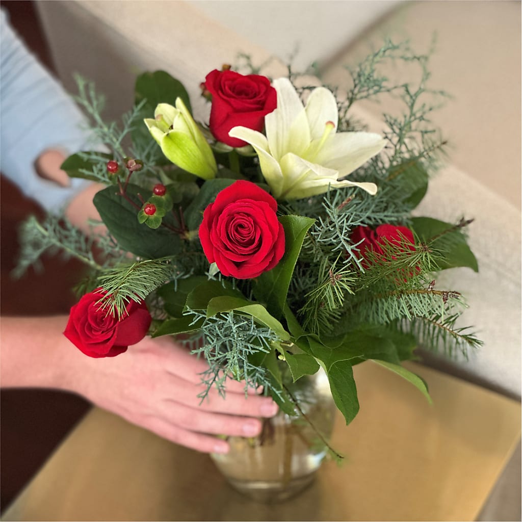 Glittering Lights Bouquet –  My Dream Flowers, Bronx NY