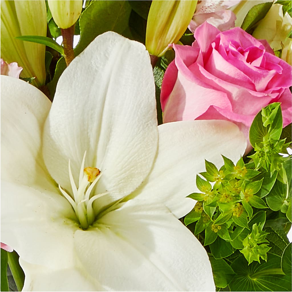Fondly Bouquet –  My Dream Flowers, Bronx NY